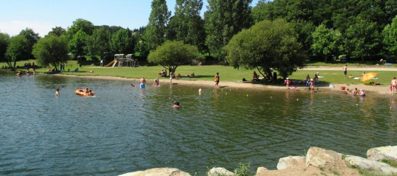 Villa Le Menhir 4 Ch Au Bord Du Lac Et Terrasse Villefranche-de-Panat 외부 사진