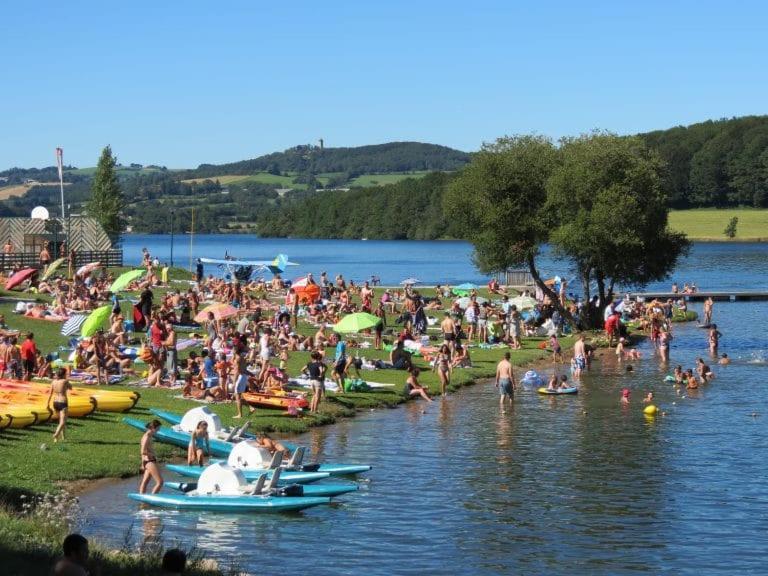 Villa Le Menhir 4 Ch Au Bord Du Lac Et Terrasse Villefranche-de-Panat 외부 사진